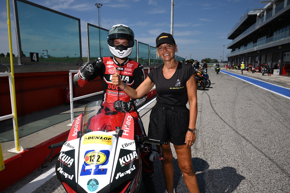 Ale in pista - Le nostre fotografie