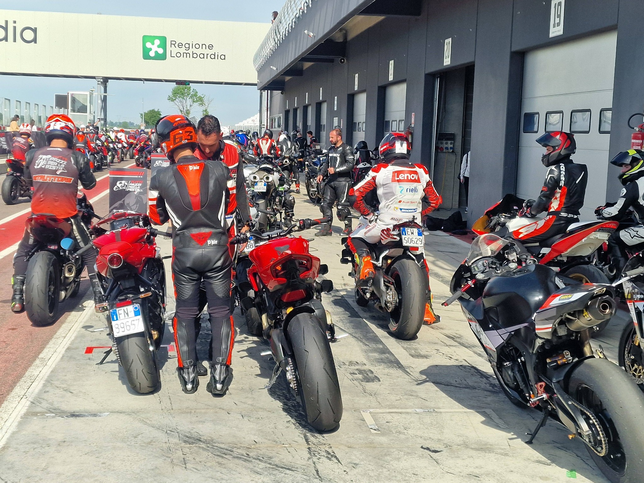Ale in pista - Giornata di xxx a Misano