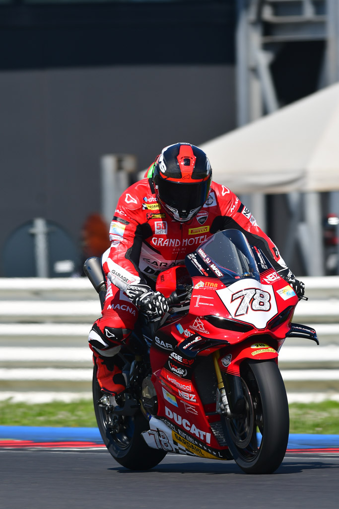 Ale in pista - Giornata di xxx a Misano