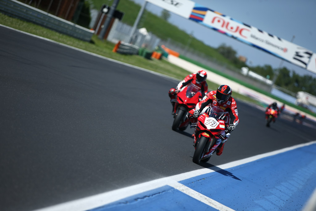 Ale in pista - Giornata di xxx a Misano