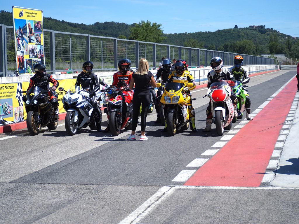 Ale in pista - Giornata di xxx a Misano