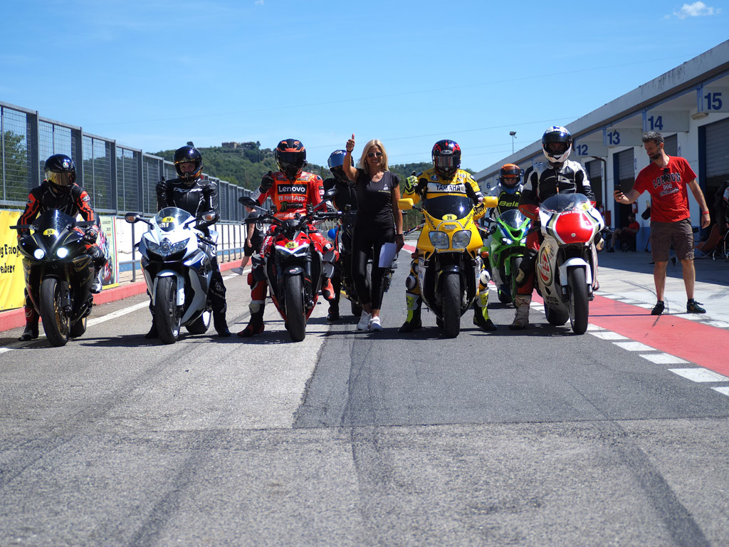 Ale in pista - Giornata di xxx a Misano