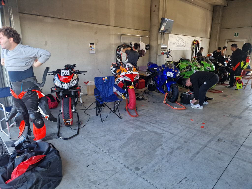Ale in pista - Giornata di xxx a Misano