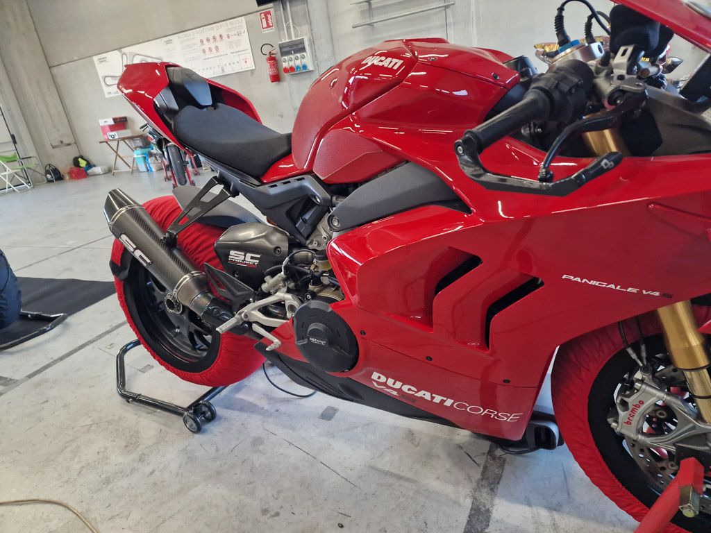 Ale in pista - Giornata di xxx a Misano