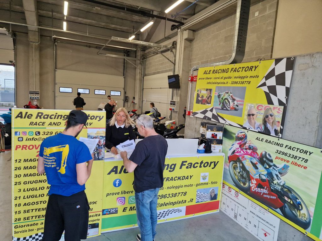 Ale in pista - Giornata di xxx a Misano